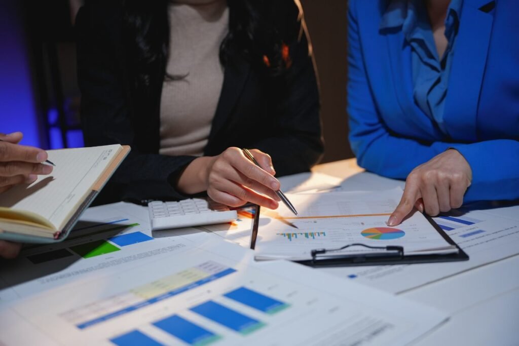 Somos Una Agencia Creada Para Llevar Marcas Más Lejos CimaMKT